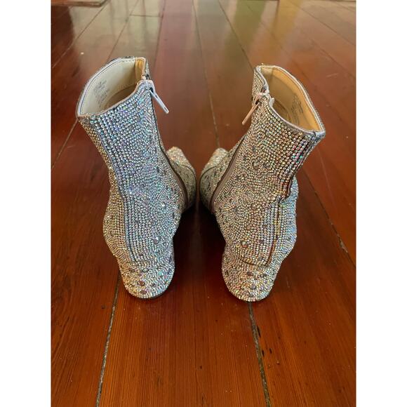 Betsey Johnson Silver Rhinestone Ankle Boots Sparkle Booties Women’s 7.5M - Picture 4 of 8